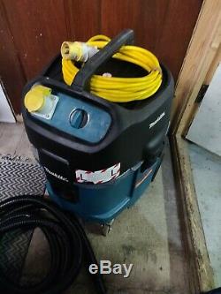 Makita 447L 110v Wet and Dry Vacuum Dust Extractor Vac control hose L class