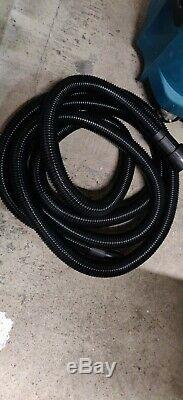 Makita 447M 110v Wet and Dry Vacuum Dust Extractor Vac control hose M class