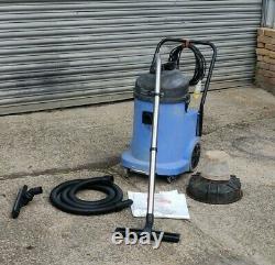 Numatic WVD900 Wet & Dry Twin Motor Vacuum Cleaner Hoover + Tools 110v Vat Incl