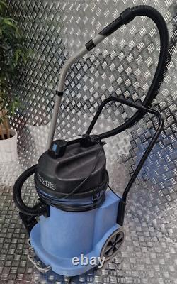 Aspirateur commercial humide et sec NUMATIC WVD 900-2 / Hoover